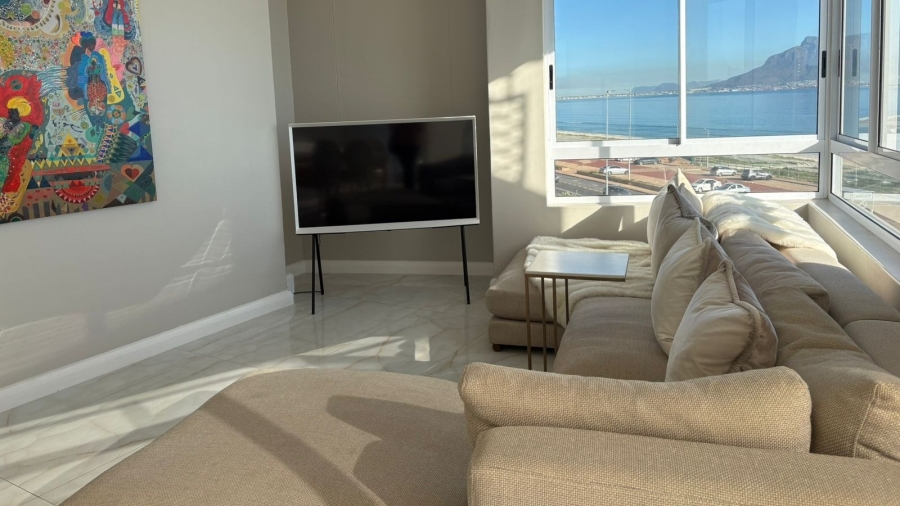 To Let 2 Bedroom Property for Rent in Bloubergstrand Western Cape